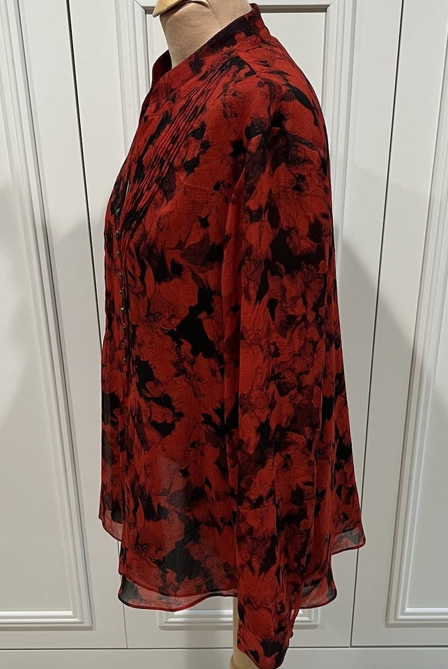 Coldwater Creek Women's Poinsettia Floral Print Blouse Size 1X Holiday Party Red - Image 3 of 4