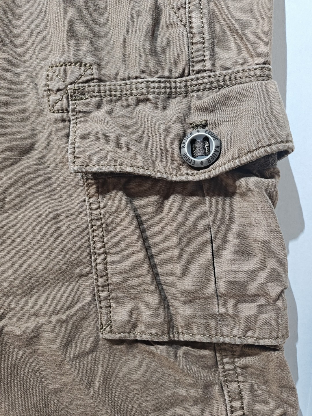 Eddie Bauer Cargo Shorts Womens 6 Pocket Green Size 16T image 2