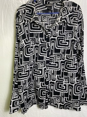 Lane Bryant Womens  18/20 Long Sleeve Shirt Blouse Geometric Print Black & White