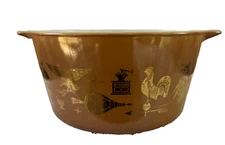 Vintage PYREX Early American Brown and Gold Casserole Dish #473   1 Qt