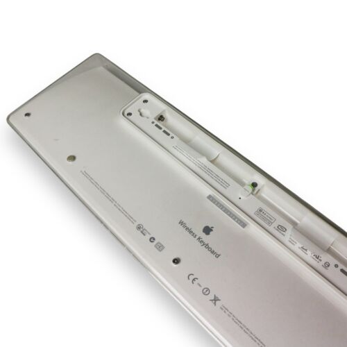 Genuine Apple A1016 Wireless Bluetooth Keyboard (2003) + Wrong BOX - MAC/PC - Picture 5 of 7