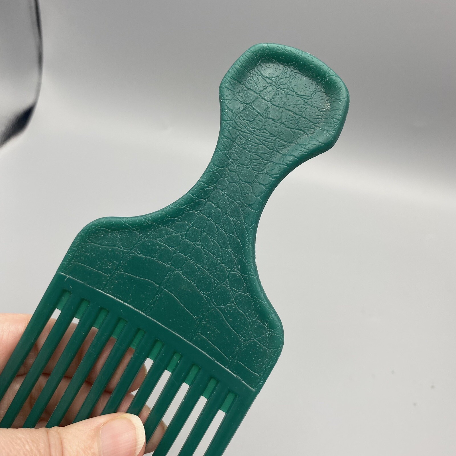 Vintage Goody Textured Plastic Hair Pick Lift Comb GREEN Made in USA