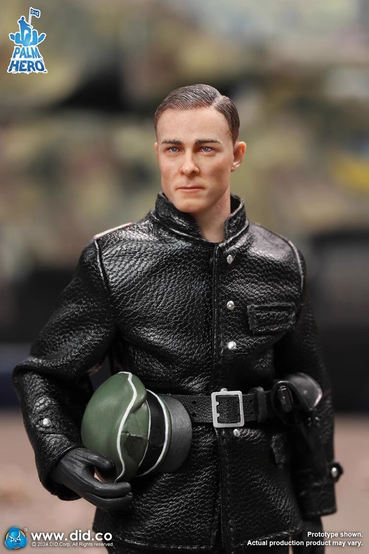 DID XD80022 German Panzer Commander Joachim Peiper 1/12 6