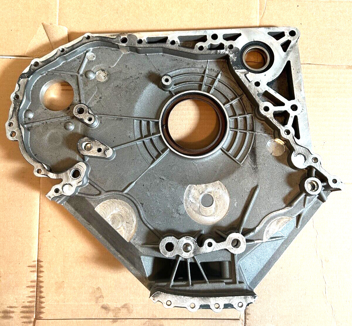 2008 Audi R8 4.2 BYH Timing Chain Cover Rear Engine Sealing plate 079103173AS
