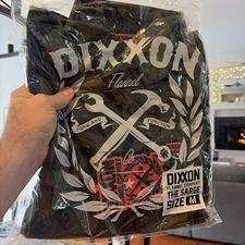 Dixxon Flannel Co. THE SARGE men’s MEDIUM shirt NIB CAMO