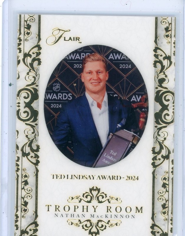 2025-26 U.D. FLAIR HOCKEY GOLD TROPHY ROOM Colorado Avalanche Nathan MacKinnon