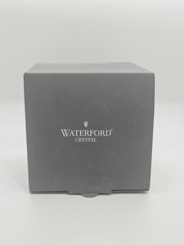Waterford Crystal Rose Paperweight With Red Tint Base Ireland 2.5" High. - Bild 4 von 4
