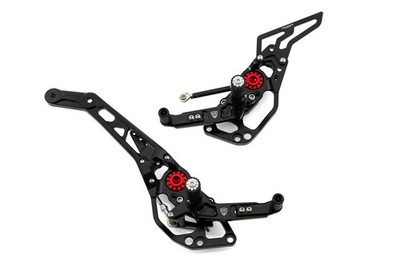 Trittbretter Verstellbar Pilot CNC Racing Ducati Hypermotard 939