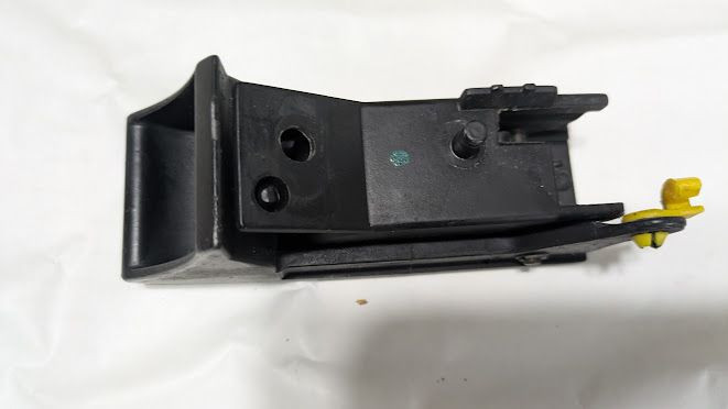 FERRARI 360 MODENA SPIDER RIGHT DOOR INNER HADLE 66217700