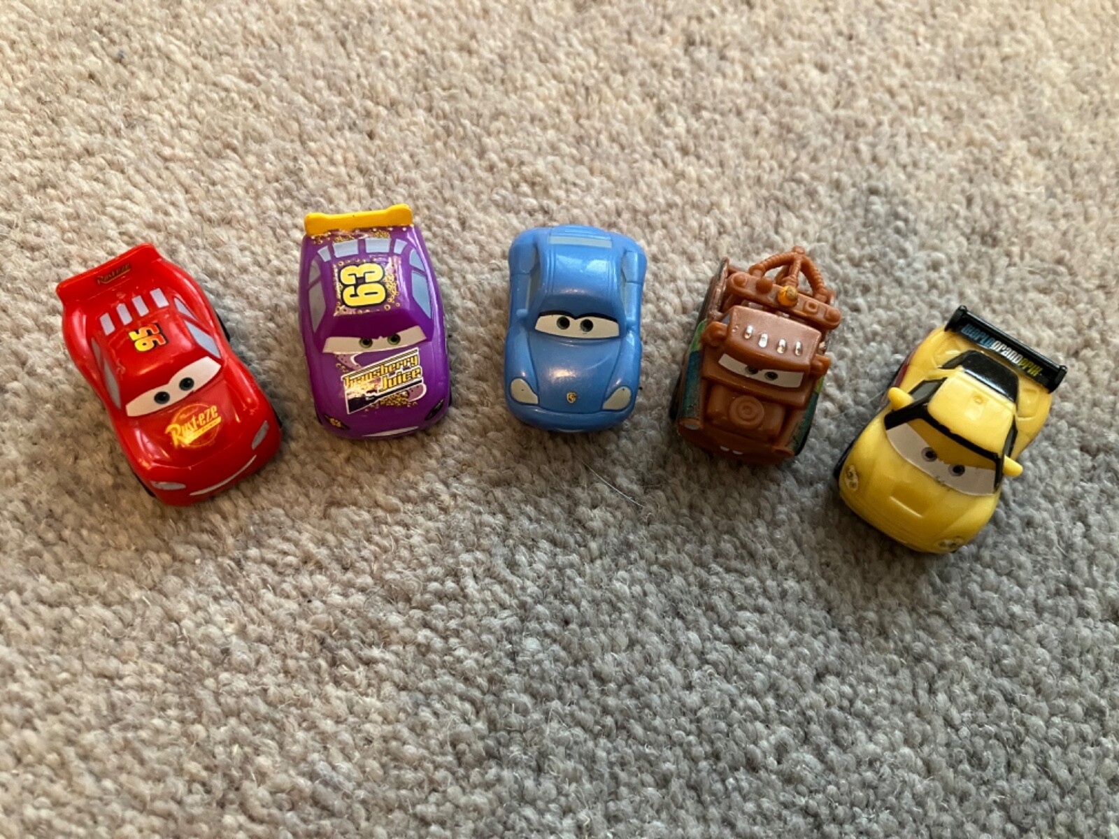 Foto 1 di 7