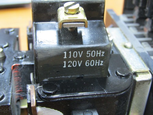 💥SQUARE D 20 AMP LIGHTING CONTACTOR 250 VDC 6 POLE 110/120V COIL SQ D 8903 L060 - Picture 6 of 7