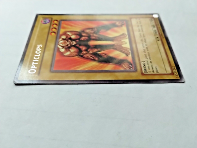 opticlops yugioh card Amazon.com: Yu-Gi-Oh! - Opticlops (SKE-012) - Starter Deck Kaiba Evolution  - 1st Edition main image 0