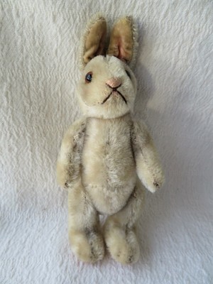 old vintage steiff rabbit