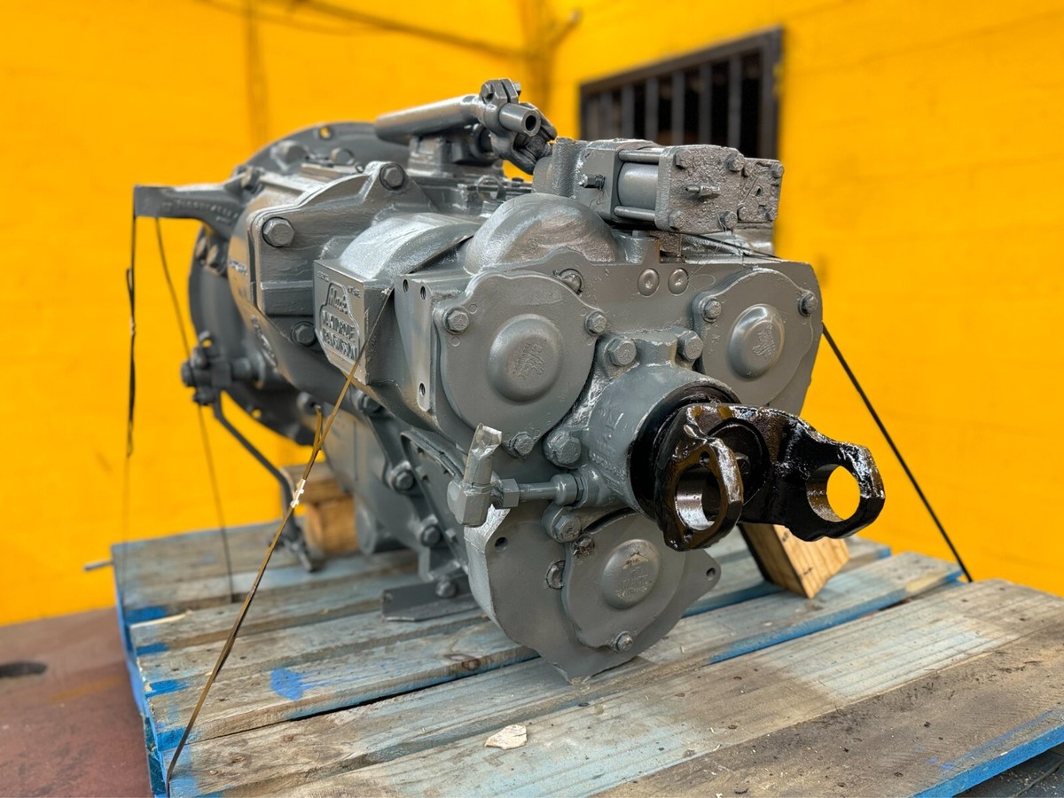 Mack D1070 Maxitorque Transmission, D 1070, 7 Speed, 11KBA51297B