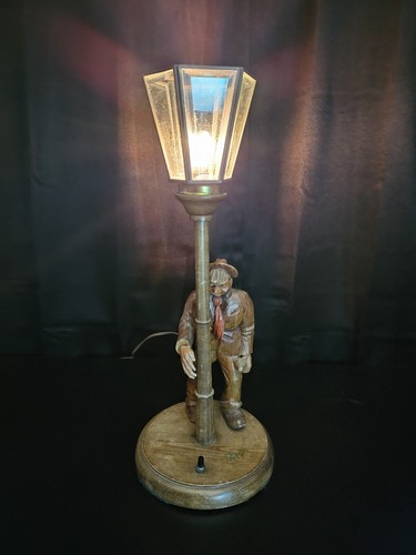 Black Forrest Hand Carved  Wood Lamp Drunkard With Bottle And Lamp Post. Works! - Picture 1 of 9