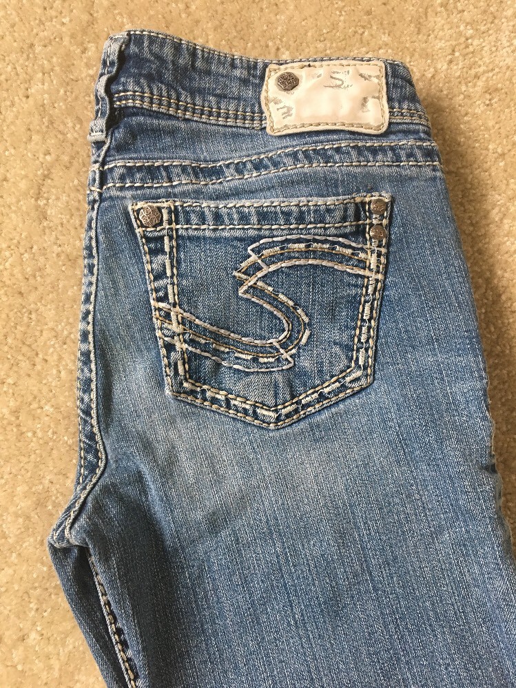 Picture 1 of 12