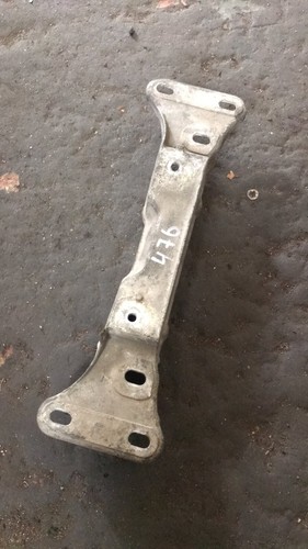 BMW E39 530i Limousine Motorlager und Getriebehalter 1092476