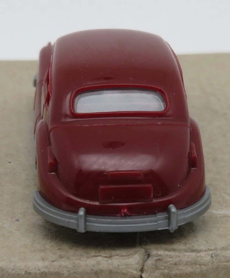 Micro WIKING Ho 1/87 BMW 501 Marrone Interno Grigio Chiaro No. Box - Immagine 4 di 4