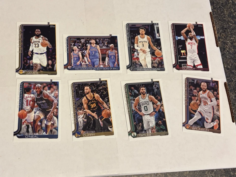 LOTE TOPPS BALONCESTO NBA 2025-2026 - 2000+ CARTAS - TODAS LAS CARTAS BASE - SIN NOVATOS Foto 2 de 3