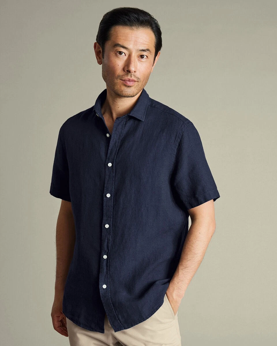 ⭐️CLEARANCE⭐️CHARLES TYRWHITT PURE LINEN SHORT SLEEVE SHIRT, NAVY, BRAND NEW
Opens in a new window o