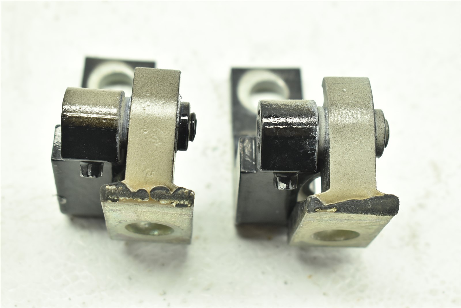 2010 Ferrari California Door Hinge Set Hinges 