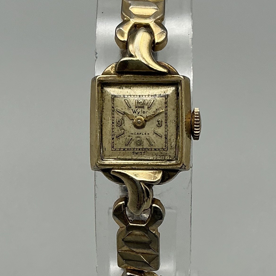 Vintage Wyler Womens Watch 14mm 10K Gold Filled Manual Wind Stretch Band Vintage Wyler Womens Watch 14mm 10K Gold Filled Manual Wind  main image 3