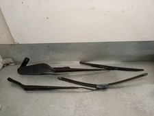 28886BU000 WISCHARM SCHEIBENREINIGUNG VORN RECHTS / 28881BU000 / 5275955 FÜR NIS