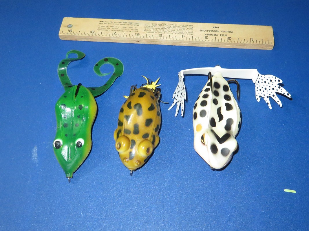 Lot of 3 Large Unique Frog Topwater Lures - Image 2