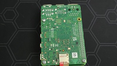 L@@K Raspberry Pi 4 Model B 8GB, SanDisk 64GB MicroSD Card & OEM POE+ Hat Noctua