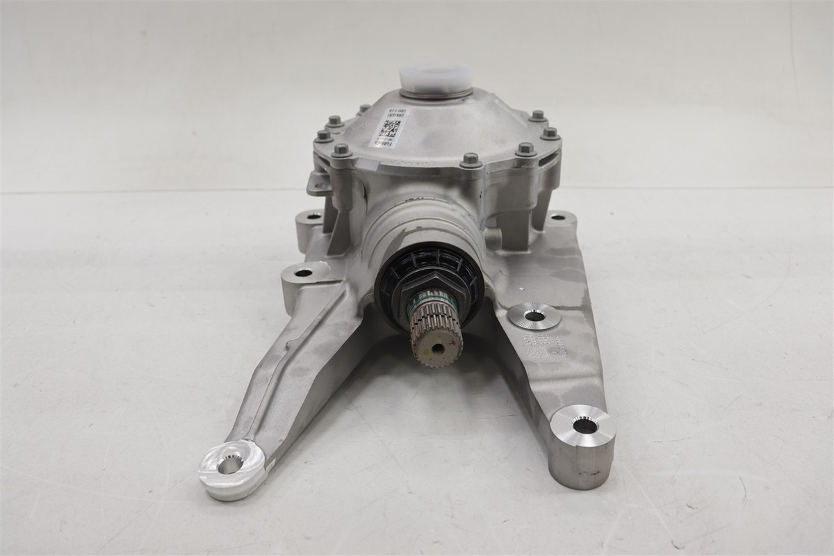 NEW OE Ford Front Axle Differential Carrier L1MZ-3B403-J Ford