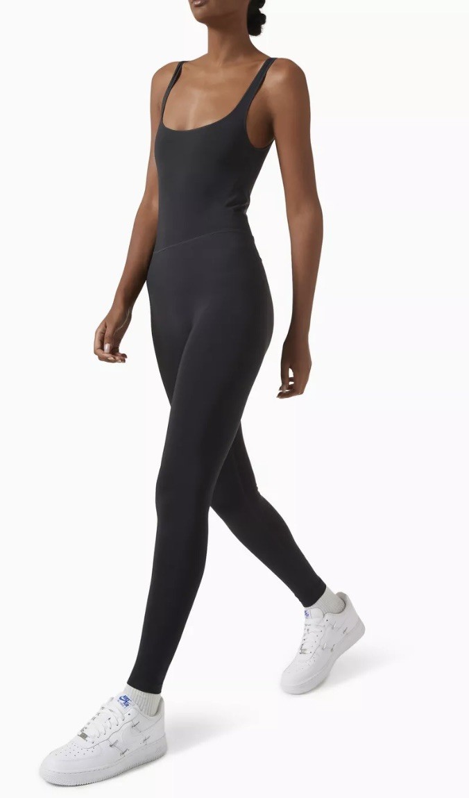 SKIMS Medium Eclipse Soft Smoothing Seamless Cats… - image 3