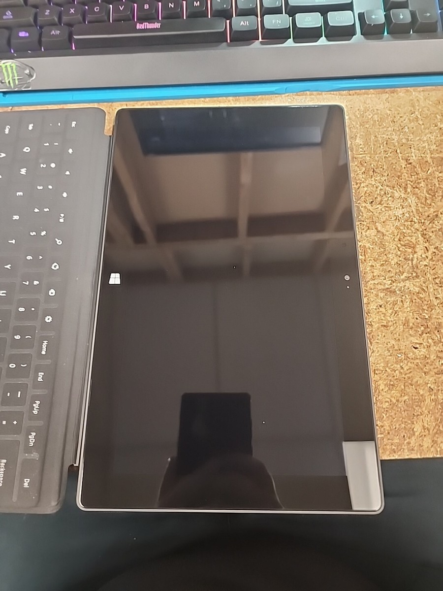 Microsoft Surface 1516 10.6