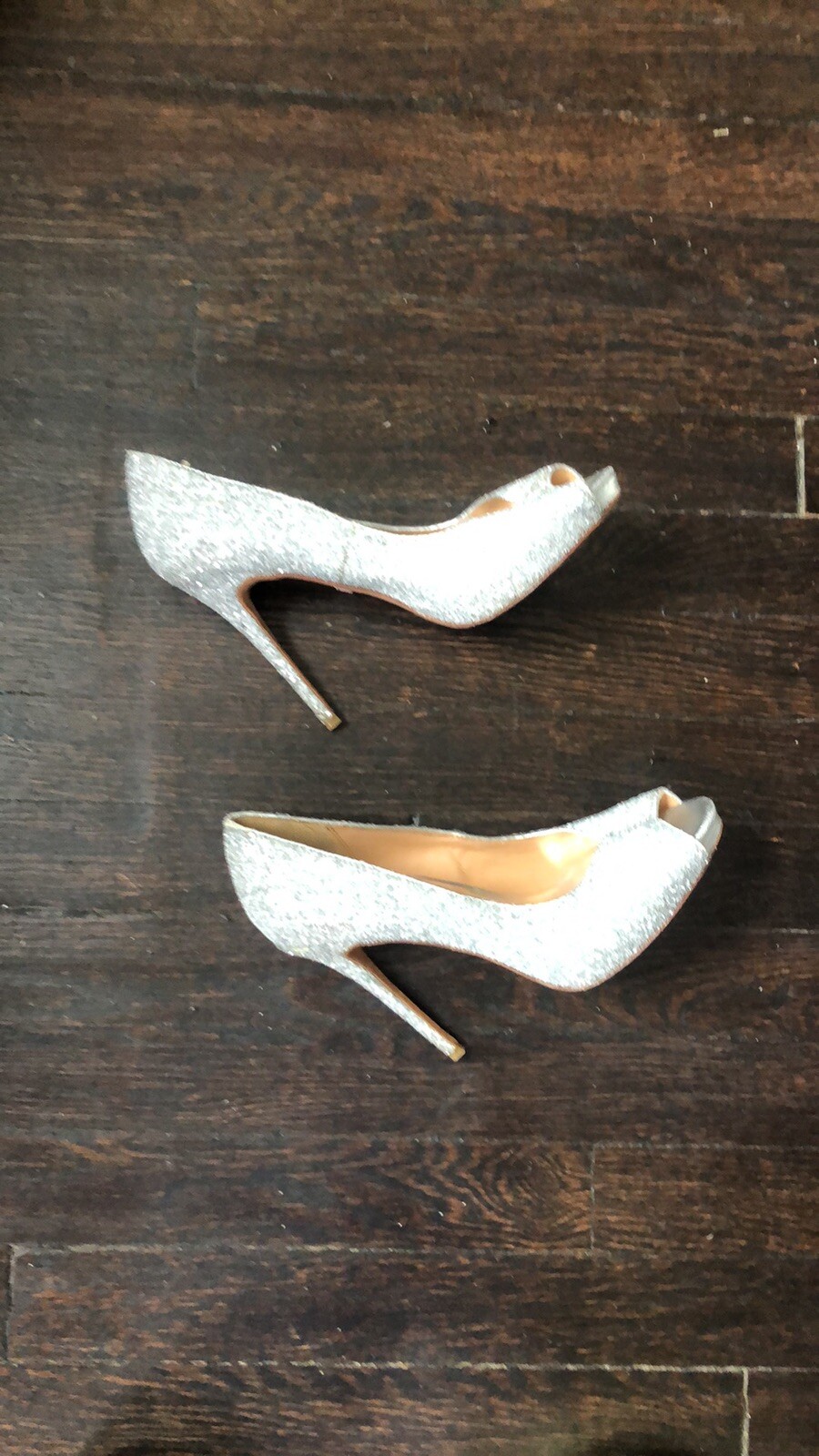 Badgley Mischka Silver Glitter Peep Toe Pump Platform High Heel