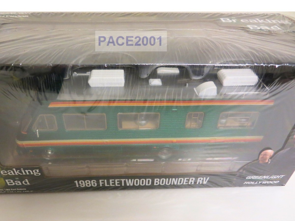 Miniature Fleetwood Bounder RV de Breaking Bad - Nos actus
