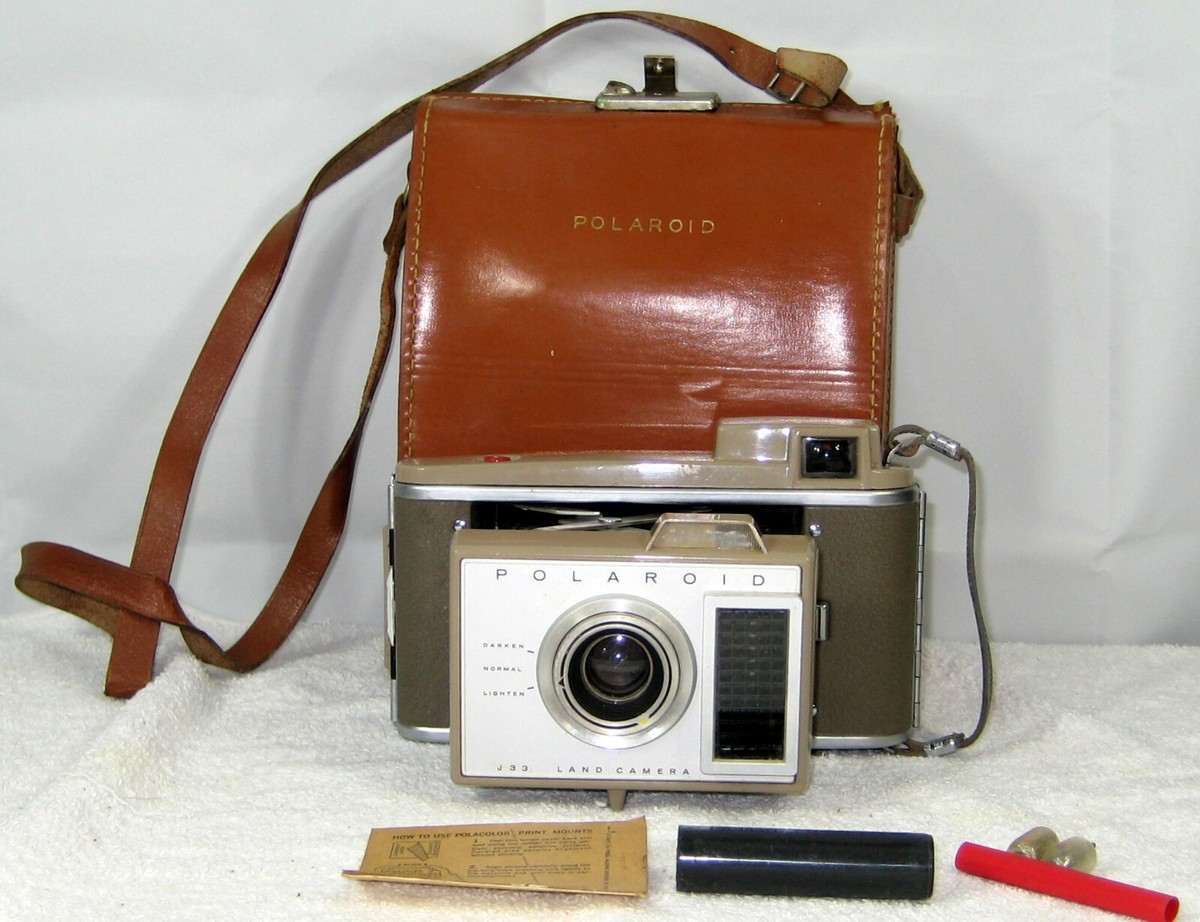 フィルムカメラ POLAROID EE33 LANDCAMERA ポラロイドカメラ EE33 LAND CAMERAの通販 by まゆのお店｜ラクマ