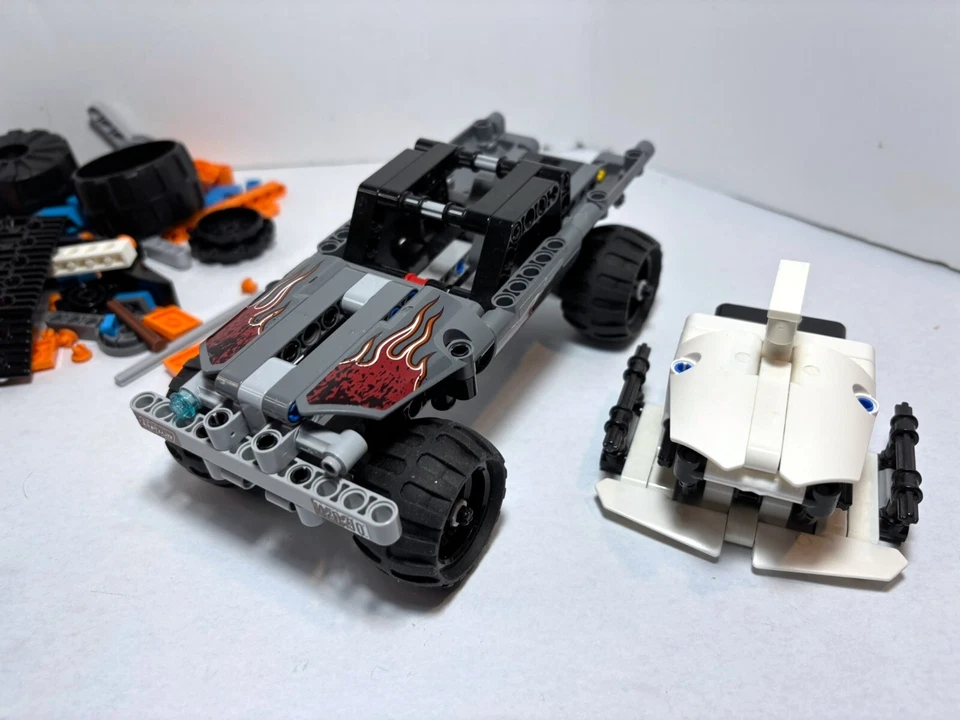 Lego BOOST Creative Toolbox robô versão gato 17101 robô + caminhão de fuga 42090 - Imagem 2 de 4