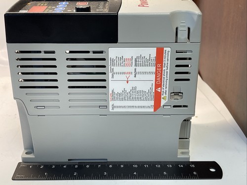 22A-B4P5N104 POWERFLEX 4- 0.75 KW (1 HP) - Picture 5 of 6