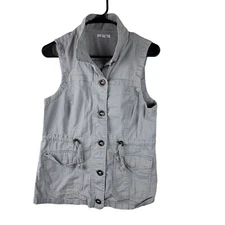 Maurices Button Front Vest Jacket Womens Medium Gray Cotton Sleeveless Collared