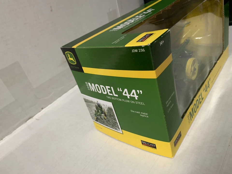 ESPECCAST 1/16 FUNDIDO A PRESIÓN JOHN DEERE 1948 MODELO "44" ARADO DE DOS FONDOS SOBRE ACERO - NUEVO EN CAJA Foto 3 de 4
