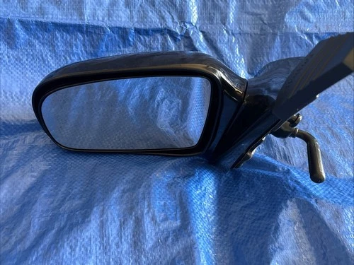 GM1320168 DRIVER SIDE MANUAL DOOR MIRROR