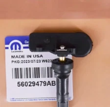 1Pcs Genuine OEM TPMS Tire Pressure Sensor For Dodge Ram Chrysler 56029479AB