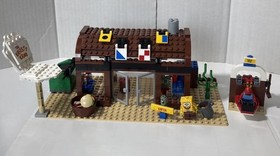 LEGO SpongeBob 3825 Krusty Krab Complete Set All Minifigures Display Ready