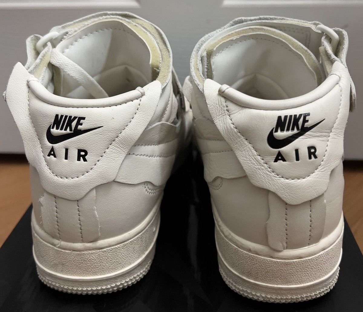Nike Air Force 1 Mid x COMME des GARÇONS DC3601-100 Size 7M Nike Air Force 1 Mid x COMME des GARÇONS DC3601-100 Size 7M