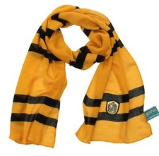 HARRY POTTER HUFFLEPUFF LIGHTWEIGHT VISCOSE SCARF WITH CREST