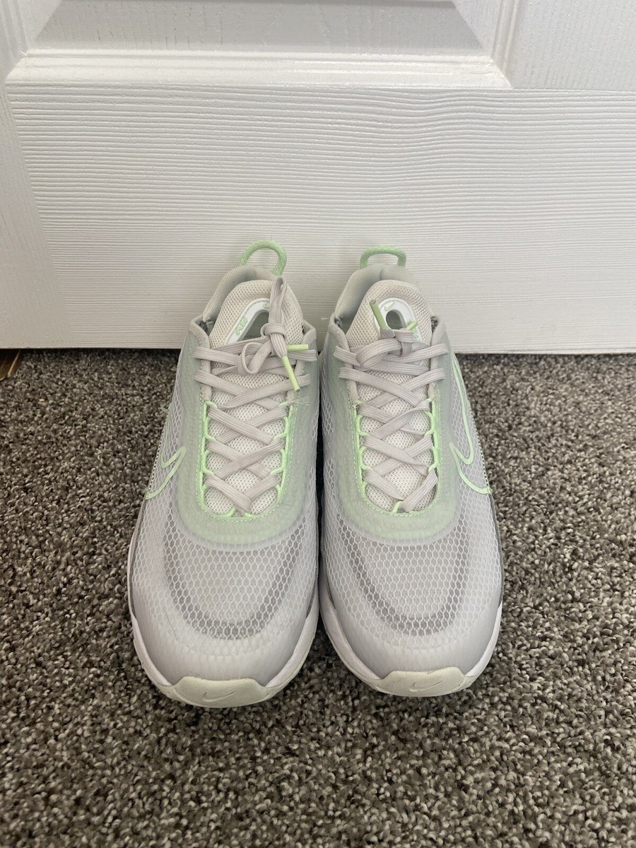 Nike Air Max 2090 'Barely Volt' Size