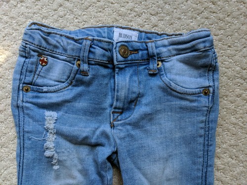 Girls Crop Distressed Hudson Jeans & Shorts Lot Size 4 - Picture 4 of 8