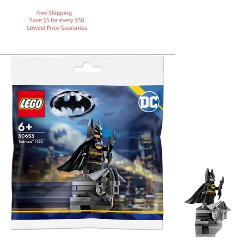 Lego Batman 1992 Minifigure Polybag Set with 40 Pieces 30653