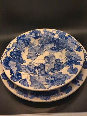 Vintage La Primula Blue Grape Vine Plate And Bowl