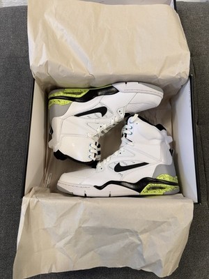 2014 Nike Air Command Force ''Billy Hoyle'' white black volt sz. 11 David Robinson