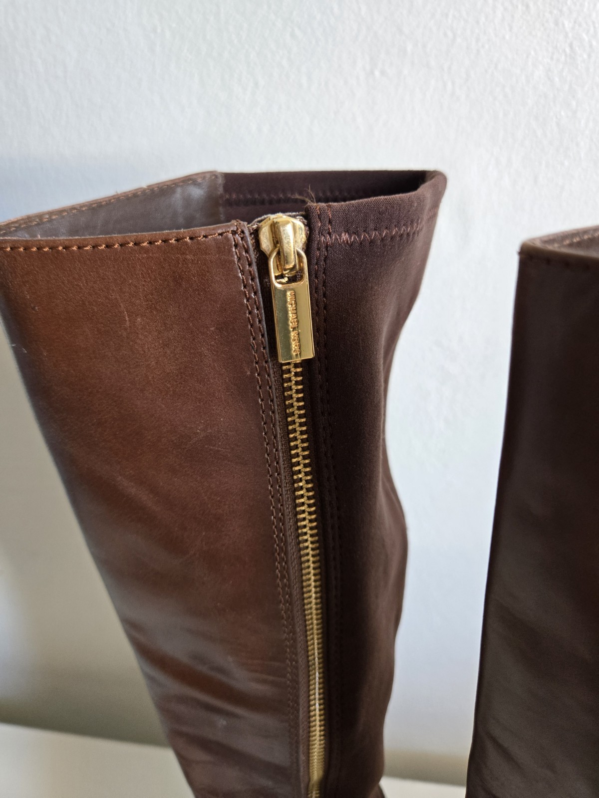 MICHAEL KORS HAMILTON WOMEN'S TALL BOOTS CHOCOLATE STRETCH MK LOGO FLAT Size 5.5 thumbnail 4